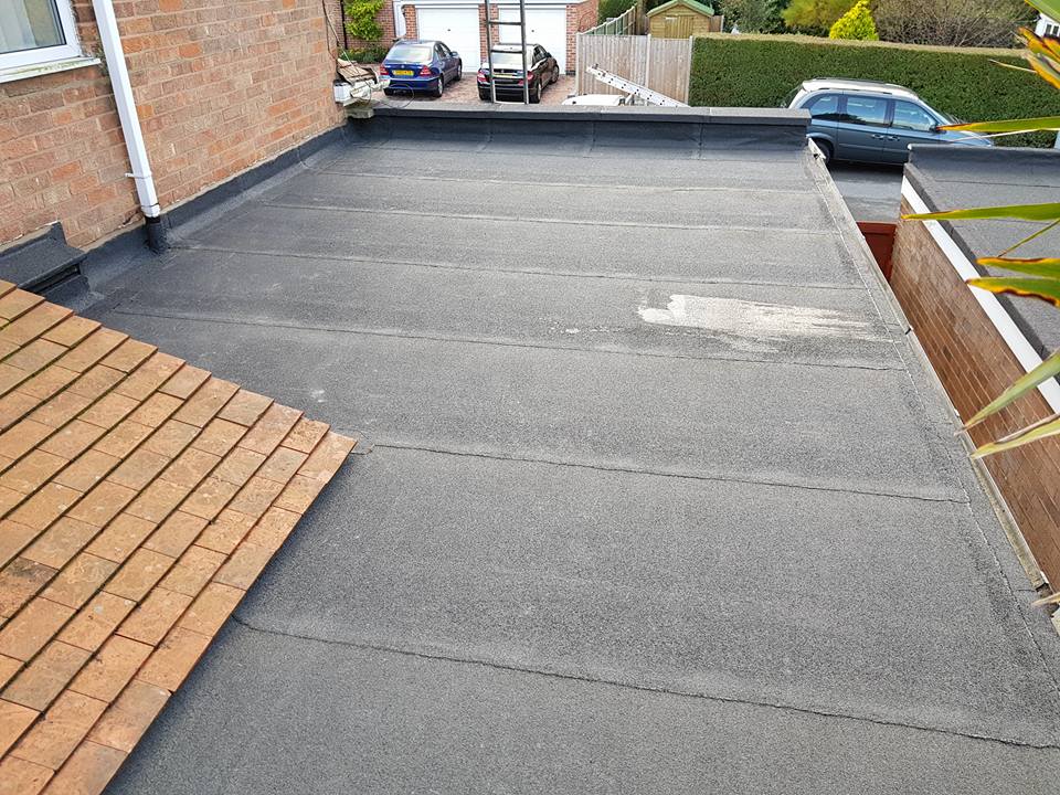 23472245_908650679286688_132983760608273689_n